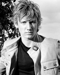 Alex Pettyfer